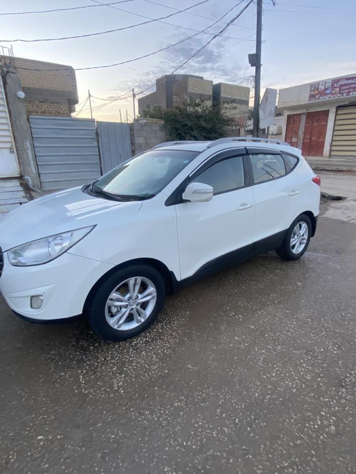 السلام عليكم للبيع توكسان رقم اربيل دولي سياره مكفولة كفالة عامة جاهز من كلشي مكينة حدادية تبريد تخم تاير سياره جديده السعر 145 مكان السياره ناحية العباسية 
***********
