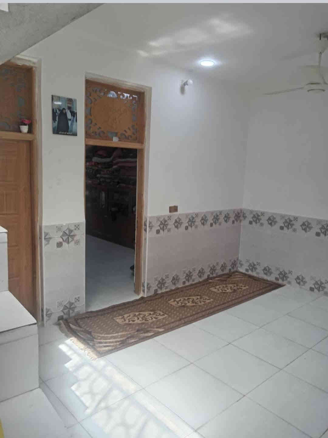 السلام عليكم
بيت للبيع او للمراوس 

الموقع:الحمزه الغربي حي بابل 

المساحه:180

متكون البيت من صحيات خارجيه وداخليه

غرفتين نوم صاله مطبخ منور وممر وستقبال

السعر:50وبي مجال

النوع:زراعي

للاستفسار الاتصال على الرقم ***********

او خاص 👍🏻
