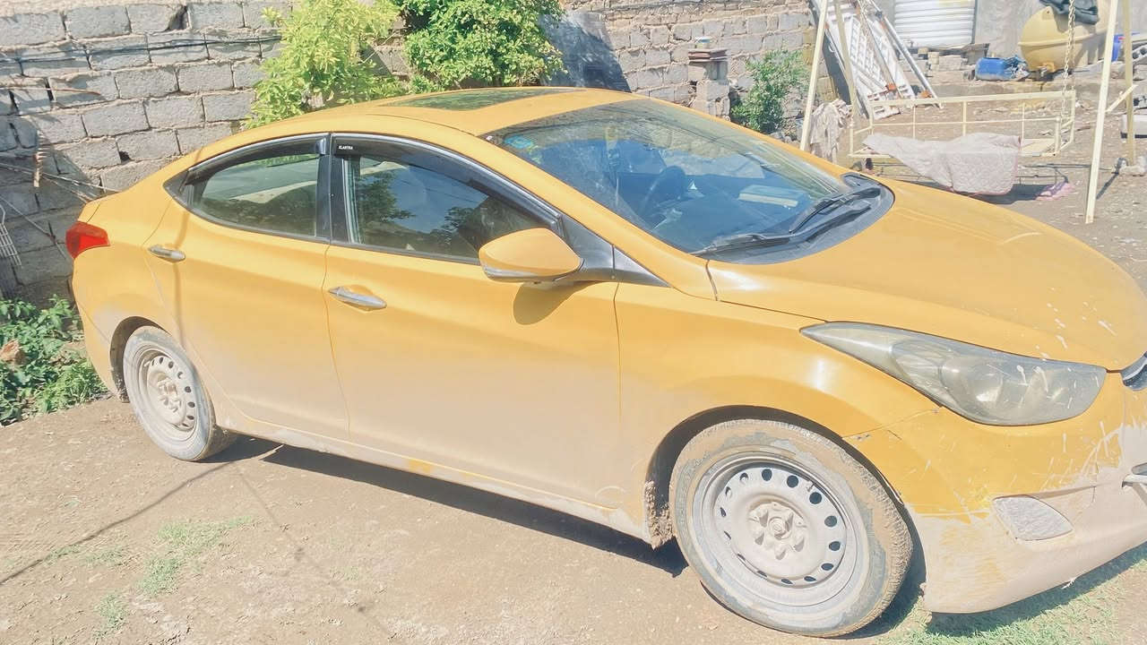 الانتره 2012خليجي سيارة بيه نقوصات بصيطه شاشه وماطور الفتحه  سعر 95 وبيه مجال
وتساب***********
