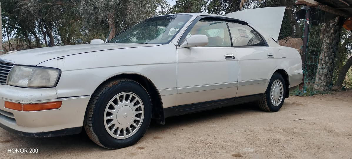 سلام عليكم بطه متصل سنويه نافذه صارله شهرين سياره  راعيه يمي مكفوله من كلشي اصوليات من كلشي سياره جاهزه مكينه او كير جيده مال جني حداديه نص عمر معتاز وردبيع مراوس حسب قناعه  رقم سياره ميسان سعر 55 او بيها مجال  ستفسار تصال عله ***********
