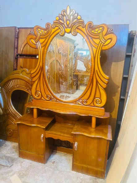 غرفه مستعمله للبيع نضافه 95

العنوان المجبس ع طريق المشرح
*********** عمارة
