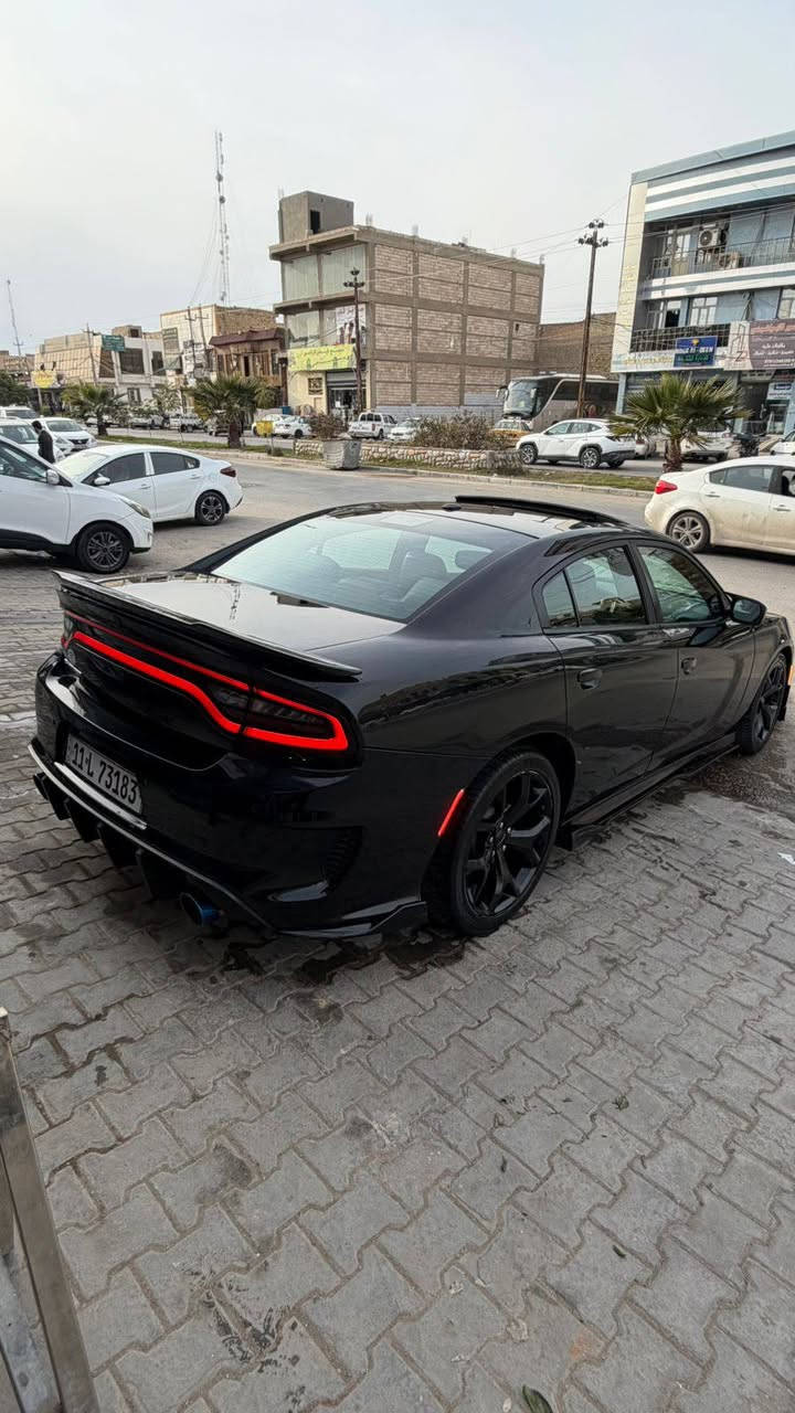 السلام عليكم

جارجر  ( SXT ) 

(MAX)

موديل : 2020

ماشية : 47 الف حقيقي قابل زياده

المواصفات 

بصمه

تشغيل عن بعد 

شاشة 

كاميرا 

كشنات جلد  

فتحه سقف
كشنات كهرباء 2

كشنات تدفئه + تبريد 

ذاكره خزن ميموري 

تحكم ستيرن جهتين 

شفتات ستيرن 

ستيرن كهرباء 

كروز سرعه 

رادارات 

نظام ايكو 

نظام سبورت 

قطعتين تبريد 

مكينة 6 سلندر 

3600 

سبايدر خلفي 

دبل كزوز 

لد امامي 

لايت زنون 

بك لايت لد 

حساسات 

كت SRT

ويل كب كروم 

( رقم بغداد الجديد مشروع وطني بأسمي )

الحادث :  جاملغ امامي ايمن + باب + باب خلفي مع جاملغ خلفي كلير من امريكة  (ايرباك طاك ومرجع سستم بلادي ) 

( صور الحادث مابيه بيه تقرير  اكو سونار   )

السيارة جديدة جداً 

السعر : 205 وبيها مجال بسيط 

العنوان : النجف الاشرف

للاستفسار 
وليد الشباني
***********
