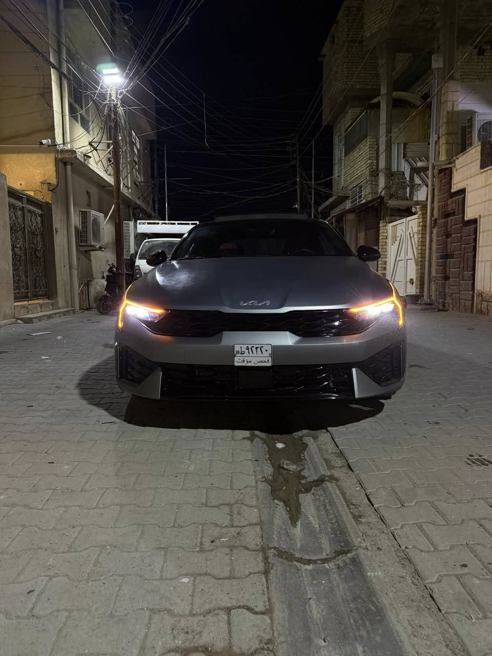 كيا كي 5 للبيع 
السيارة مديل ٢٠٢٥ 
لون رصاصي طافي مميز 
السيارة فئة جيتي لاين اعلى مواصفات 
السيارة ماشية ٥٠٠٠ ميل
مكينة ٢٥٠٠ تنفس طبيعي 
السيارة فول مواصفات 
ـ شاشتين متصلة 
ـ شاشة تدعم ابل كاربلاي واندرويد اوتو
ـ سقف بونراما 
ـ كشنات جلد احمر 
ـ كشنات تدفئة
ـ كشن كهرباء
ـ اوتو هولد 
ـ هاند بريك دكمة
ـ شاحن لاسلكي 
ـ نقاط عمياء
ـ حساسات خلفية 
ـ نظام صوتي من شركة BOSE 
ـ كامرة خلفية
ـ بصمة و تشغيل عن بعد ودخول ذكي
ـ رادار امامي 
السعر  ١٧٥ $
للاستفسار ***********
مكان السيارة كربلاء
