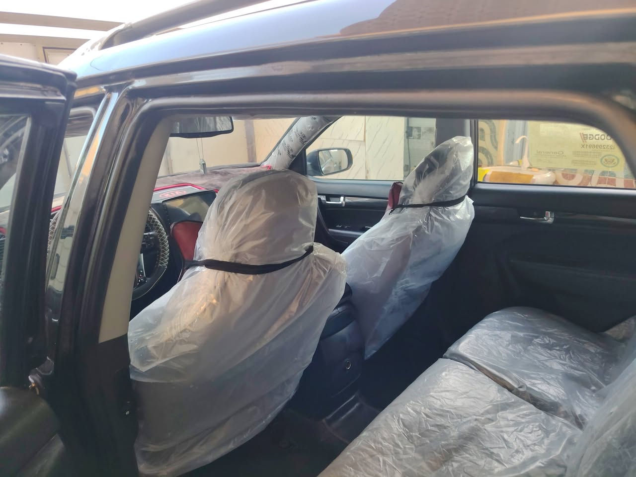 السلام عليكم
سورنتو ١٢ سبعه راكب كير محرك حداديه تدفئه تبريد سبعه راكب مكينه ٢٤٠٠ سياره جاهزه للاستفسار *********** السعر ١٢٠ وبيه مجال
