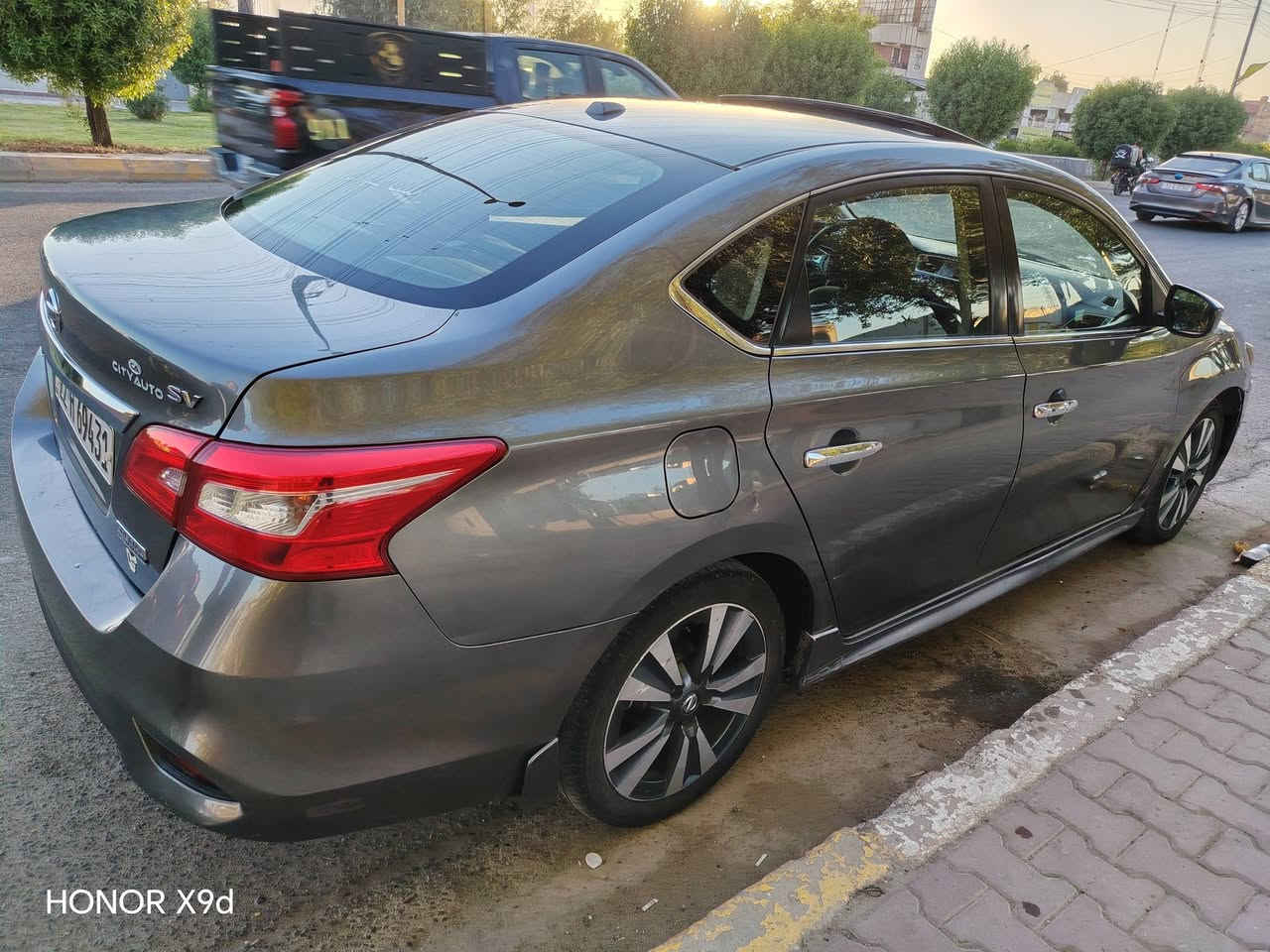 سنتره 2019 أمريكي
حادث بنيد و جاملع جه اليمنه 
مواصفات فول 
رادار 
فتحه سقف 
نقطه عمياء 
وبعد مواصفات 
ماشيه 190 
بيها ملاحظات بل بدي موضع بصوره 
سعر 100 بي مجال 
***********
