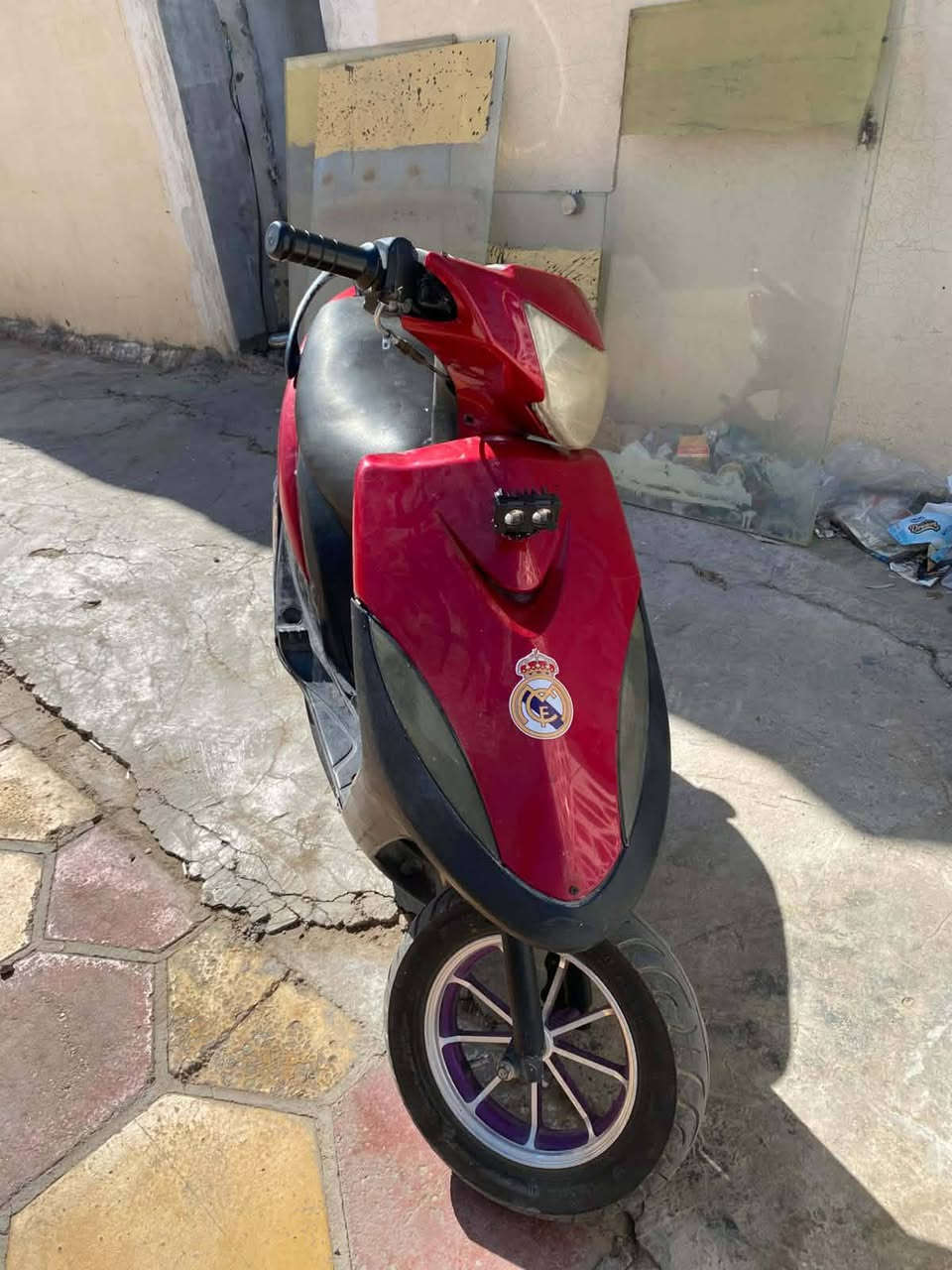 سلام عليكم  ماكس  عدله سلف هندر كهربائية كله  شلعه معدل تخبل بيه تزويد بي اف وياله مشيف بك لايت اربع ولفات قطره دهن مزود دراجه كامله مكمله السعر ب425
 وبيه مجال  مكاني ديالى بعقوبه  لاستفسار عل الرقم ***********
