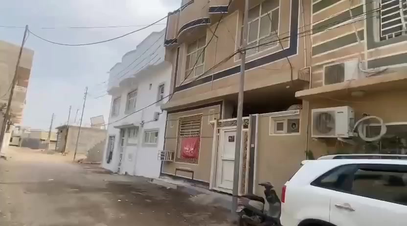 السلام عليكم 
بيت 100م طابقين طابو زراعي سند 25 بسمي على شارع سيد اسماعيل يحتوي على 4 غرف نوم واستقبال ومطبخ وصاله ومجاميع صحيه للاتصال ***********
