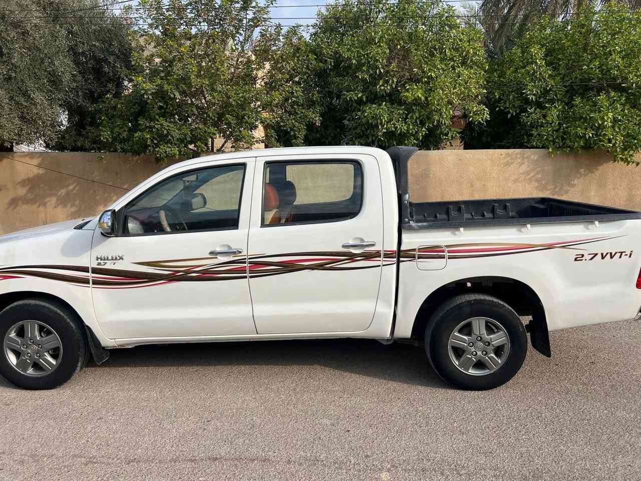 السلام علكيم بيكم هايلوكس موديل 2015
كويتي اوتوماتيك شاصي 19
سياره جاهزه من كلشي 
رقم واسط
اتصل وتعرف التفاصيل اكثر 
المكان سياره ديالى بعقوبه***********
