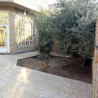 كوت حي الجامعه الاولى • ٢٥٠م • جاهز للسكن