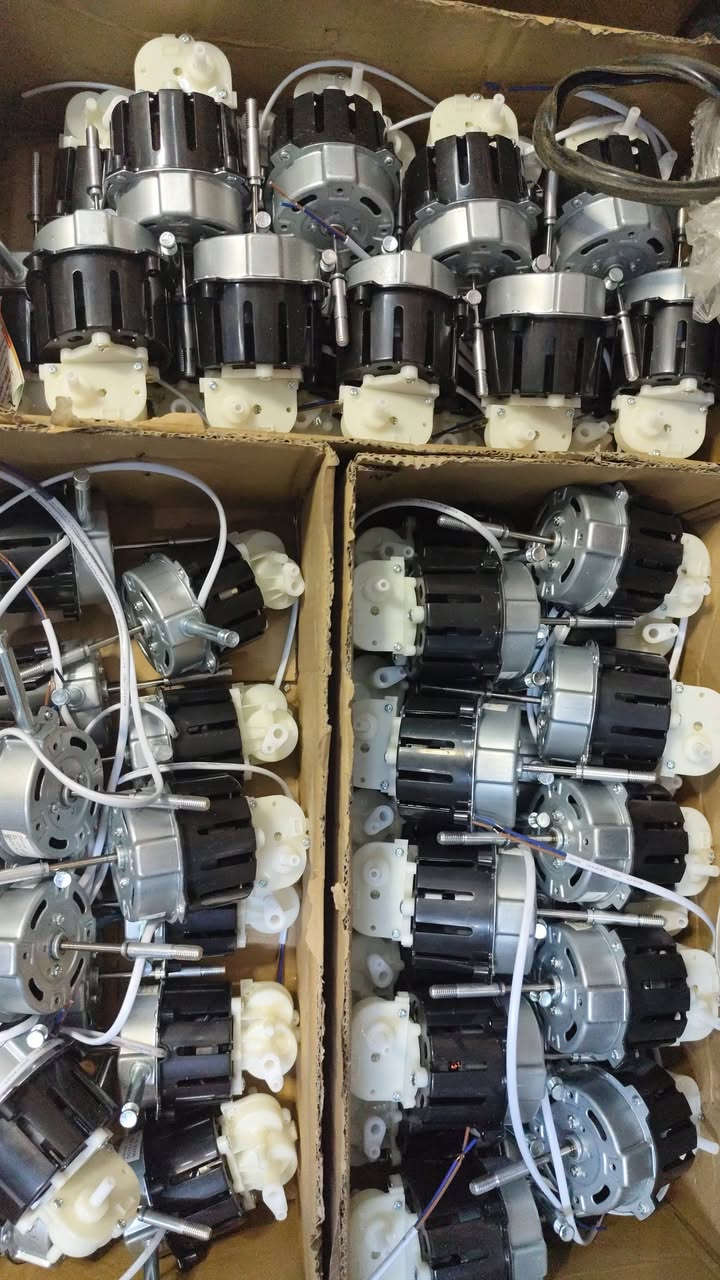 بتمنى من متابعينا بالتعليقات يكتبوا لنا العنوان المركز الرئيسي والفرع الاول 💝🎁💝🎁💝🎁💝
 يسعد صباحكم جميعا يا رب جمعه مباركه للجميع 🤲🤲🤲🤲
 بمركز الطباع كافه قطع التبديل جمله ومفرق شحن لكافه المحافظات 
الصيانه دائما موجوده لدينا لسنا الوحيدين ولكننا الافضل


**إذا كنت صاحب هذا الإعلان وتريد حذفه لأي سبب، رجاءا أرسل رسالة إلى الدعم الفني**