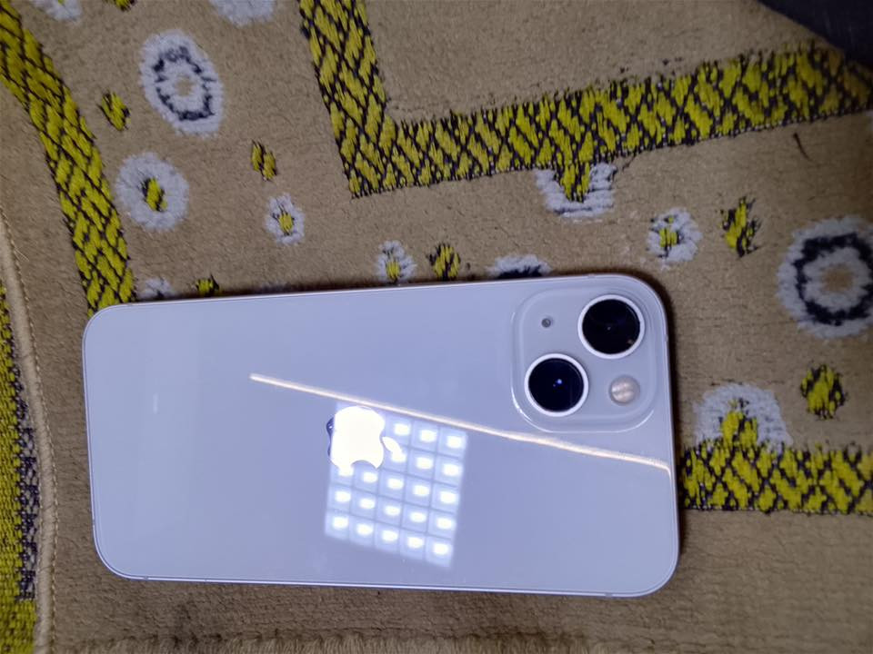 ايفون ١٣ عادي ١٢٨
بطاريه٧٦
جهاز مداخل صيانه كارتونه موجوده
بغداد ***********
٣٧٥
