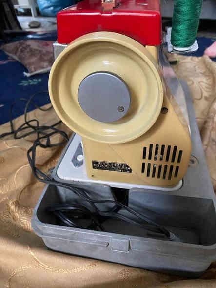 للبيع العنوان نجف شارع المطار ***********
السعر ٢٠٠ وبيها مجال
