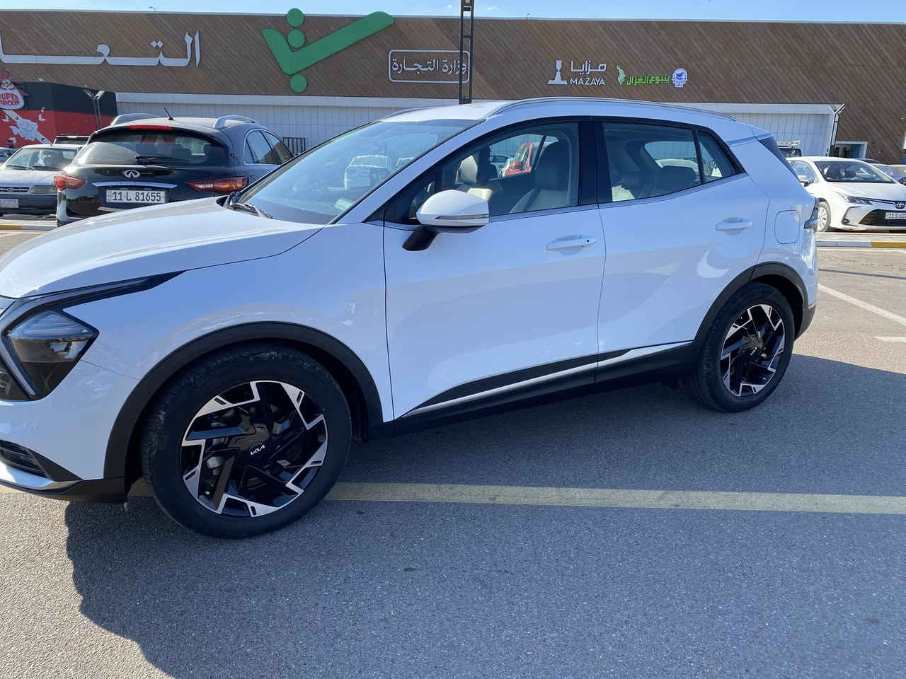 من رخصة الادمنية.    سبورتج ٢٠٢٣ خليجي بصمة تشغيل وبصمة أبواب تشغيل عن بعد تدفئة كشنات وتدفئة ستيرن كشنات الامامية ٢ كهرباء منافذ  شحن ٢بلكراسي  الخلفية مري شفط اشاير بلمري شفتات ستيرن شحن وايرلس هند بريك بصمة اوتو هولد ٣ انضمة قيادة  ماشية ٤٠ الف  السعر ٢١٣٠٠ يعني ٢١٣ ورقة بيهة مجال بسيط مكاني بغداد شهدا البياع السيارة مكفولة من ضربه وصبغ وتبديل وفتح بيهةبارد علة كد إصبعين بلجاملغ  الأمامي جهة السائق  وجهة الصدر مأشر بلصورة علة كد إصبعين والسونار مرفق للاستفسار سيف ***********
