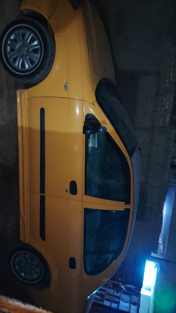 السلام عليكم شباب طيبه البيع ٢٠١٤  تبريد شغال كيل محرك مكفول   سياره مال شغل بلاديه بس باب السايق مبدل ٤٠ بيهه مجال قليل. مكاني بغداد ابو غريب رقمه بغداد  والتحويل ثاني يوم. *********** بي واتساب
