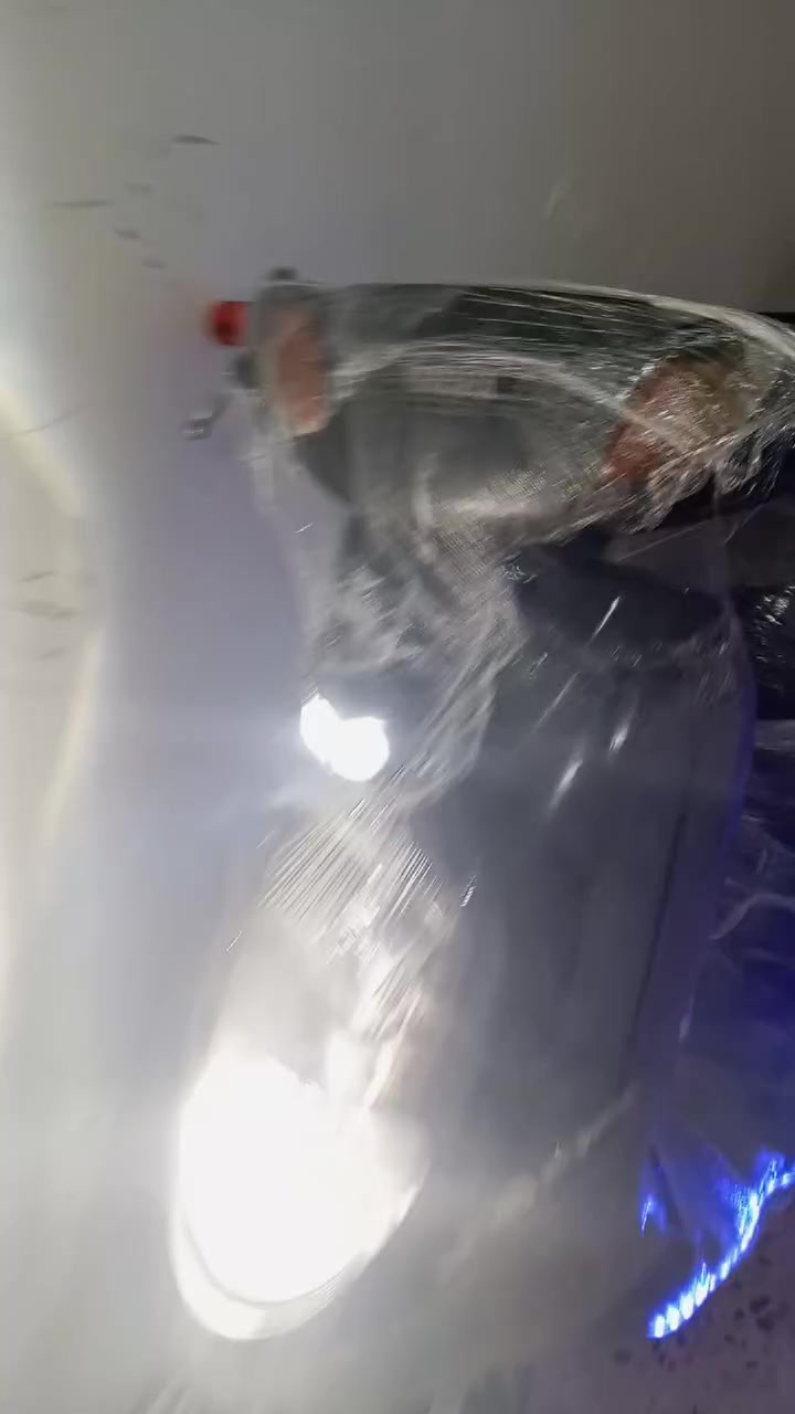 دراجه ياماها ياباني موديل 19 ماكينه ناعمه النظافه فول والسعر 250 بمجال جهات الاستفسار اتصل على هذه رقم ***********
