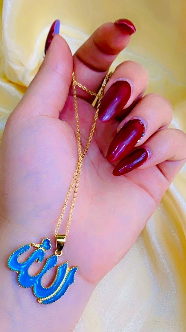 جديد ♥️جمال ونزاكه
قلادة كلمة الجلالة الله 💙ذهب برازيلي نازكة وحديثة ، طلاء ثابت 🎀

🚘 يوجد خدمة توصيل لجميع محافظات العراق  🚘


**إذا كنت صاحب هذا الإعلان وتريد حذفه لأي سبب، رجاءا أرسل رسالة إلى الدعم الفني**