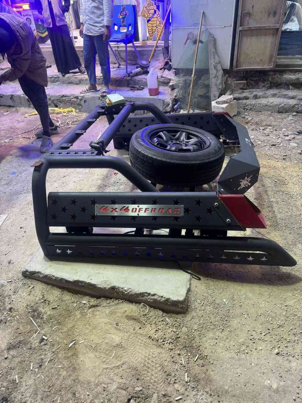 سلام عليكم درع بيكب لبيع جديد السعر مليونين ونص رقم الهاتف ***********
