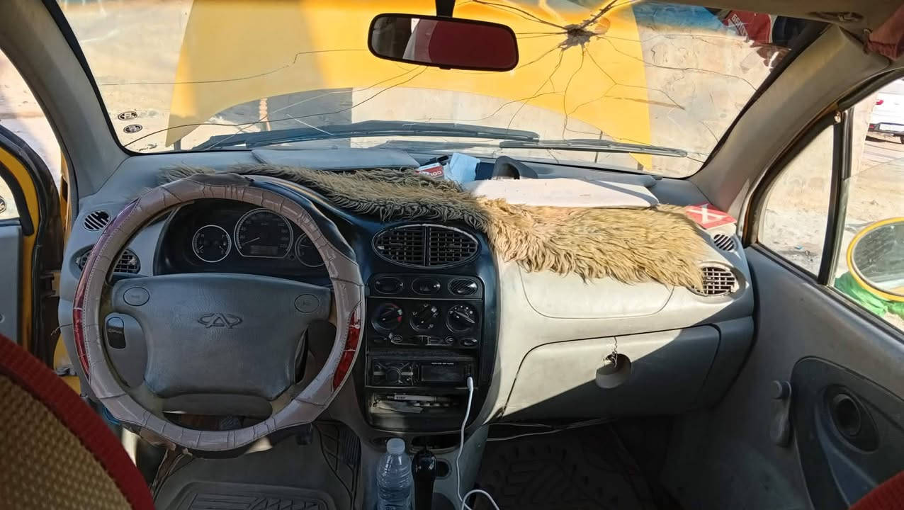 السلام عليكم كيو كيو للبيع سياره جديده وحلوه مكينه وكير بالكرتون شاص مقفول رقم بغداد
تخم تاير جديد مكان ناصريه مركز. ***********
