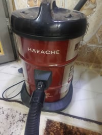 مكنسة كهربائية • غير مستخدمة