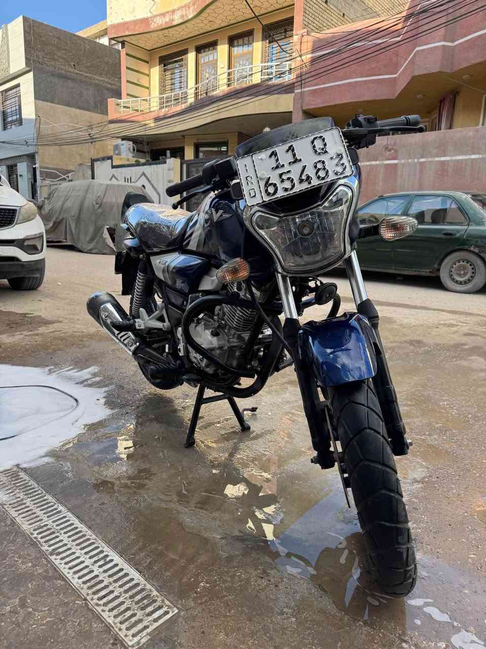 دراجة بجاج V15 BAJAJ هندي مرقم للبيع

الدراجة نظيفه بنسبة 95 ‎%‎ اخت الجديده 
مكفوله كفالة عامة  
حتى بلكاتها الاصليه بعدهن تره هي دبل بلك ومحرك 150 يشك الكاع وكير 5 نمر 
مرقمه جاهزه تحويل مباشر اوراقها كامله
الدراجة من اول ما اخذتها لحد اليوم دهن لوكي مولي الي بالصور وبانزين محسن
مكان بغداد الكريعات
للبيع اومراوس بدراجة(اوتماتيك نفس نظافتها)

***********
السعر 2.100.000 
مليونين وميه وبيها مجال بغداد, العراق
