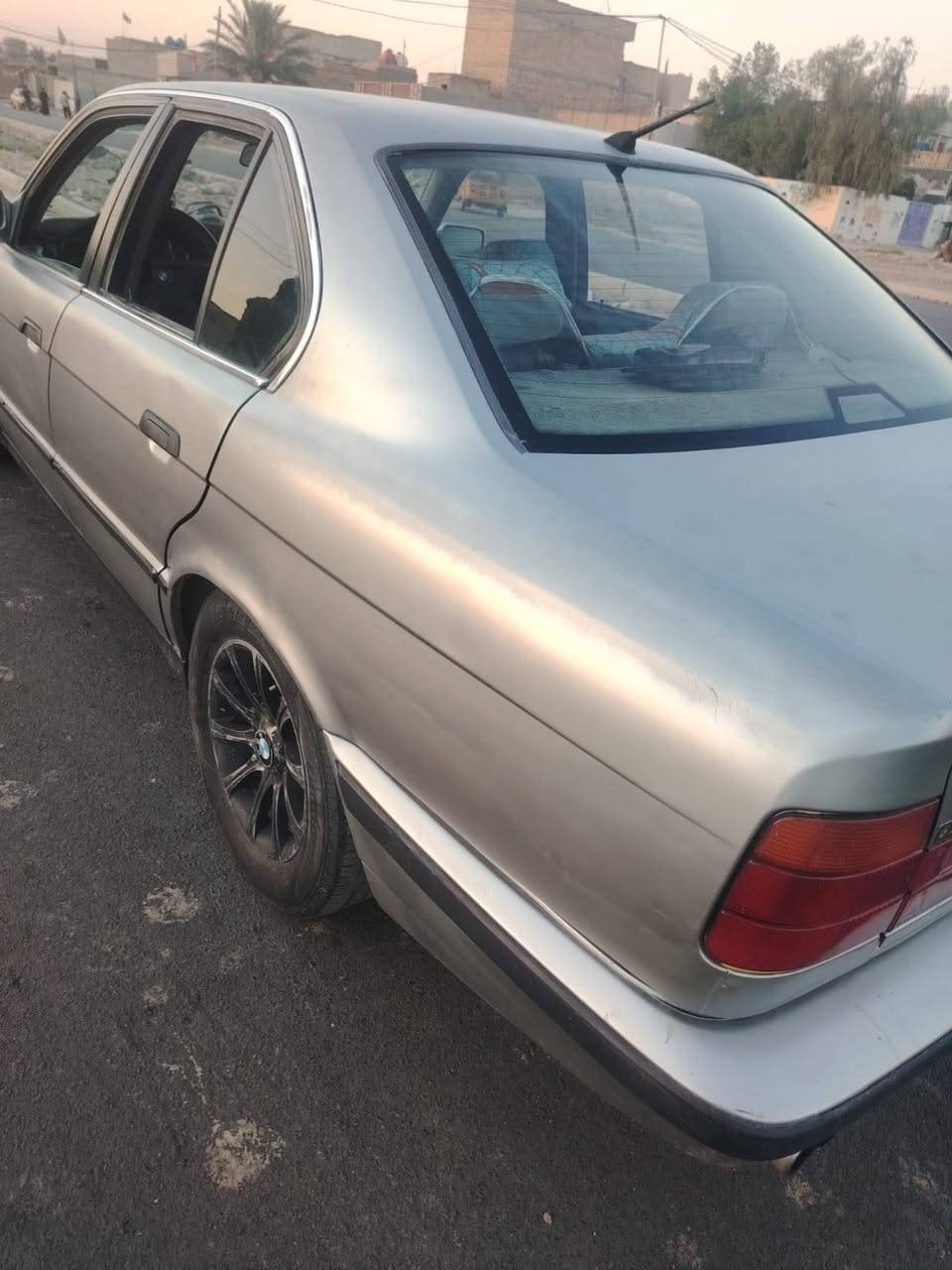 بيئم حجم 525 وارد ياباني موديل 89 رقم انكليزي ديالى بأسمي السيارة مبدل كير جديد ما صار شهرين عربانه خلفيه منزل يعني صدر خلفي كله جديد مع كاردن وشيال وصليب جدد مال موديل 2000 مكينه ما بيها شي يعني اخر مره قبل 6اشهر بدلتلها بلكات بس 3 ايرفلو جديد تايرات 40٪ كهربائيات كلها شغاله بس من بدلت البنيد مالتها فتحت الايتات الاماميه بيدي ومن رجعتهم بس الناصي يشتغل السياره جانت جارده بلادي صبغتها رصاصي طافي بس مو صبغ درجه اولى بيها ملاحظات بسيطه التبريد وكف عندي من بدايه الصيف لا فحصته ولا شفته شبي ليك كمبريسر فريز ما ادري السعر ب35وبيه مجال مكانه بغداد الخاص مفتوح


**إذا كنت صاحب هذا الإعلان وتريد حذفه لأي سبب، رجاءا أرسل رسالة إلى الدعم الفني**