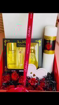 بوكس عيد الأم • بودرة فاطمة • عطر فخم