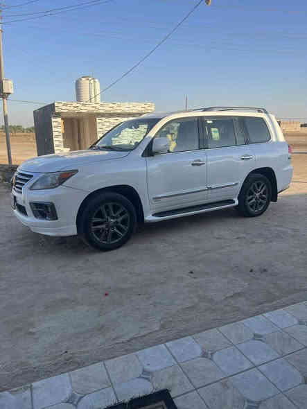 سلام عليكم
لكزز مديل ١٤   sفول مواصفات  رقم بغداد  مكفوله كفاله عامه محرك ٥٧٠٠ السعر ٤٤٠ مراوس بلاندكروز  ١٢ او١٣ او اقل مع الفرق
مكان سماوه الهلال
للتصال ***********
