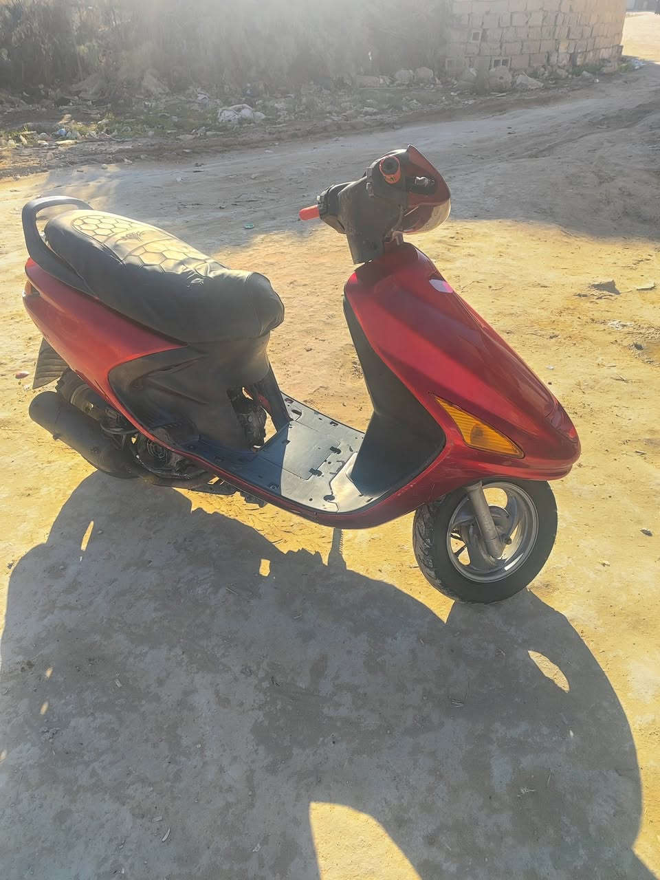 لبيع فراشه دراجه نضيفه كلش مابيه اي نقص سلف هندر كهربائيات مكينه ناعمه السعر 270 للاتصال ***********
