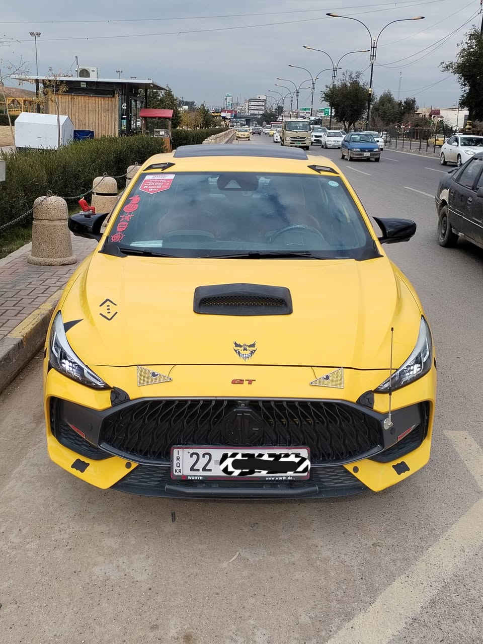 ام جي6 جي تي لاين فول مواصفات اعلى فئه من المواصفات ويلات حجم 17 الموديل 22 كاميرات اربعه الستيرن هزاز عند عبور الخطوط الشارع بصمه كروز سرعه رادار على اربعه صفحات فتحه بالسقف مواصفات خاصه وبعد بيها اشكال المواصفات قياده سرعه ذاتيه فقط بها جلخ بالباب والباب مصبوغ يعني قطعه واحده السونار مرفوق في الصور السياره اشتغل بيها تكسي بداخل الموصل بيها ضمان شرط التحويل السياره باسمي ماشيه 78 محرك 15 سوبر جي تي لاين  تشتغل على بنزين العادي بشرط مكان السياره موصل حي صدام***********2
*********** السعر 110 قفل🔒 الهزه جديده ولسنويا جديده
