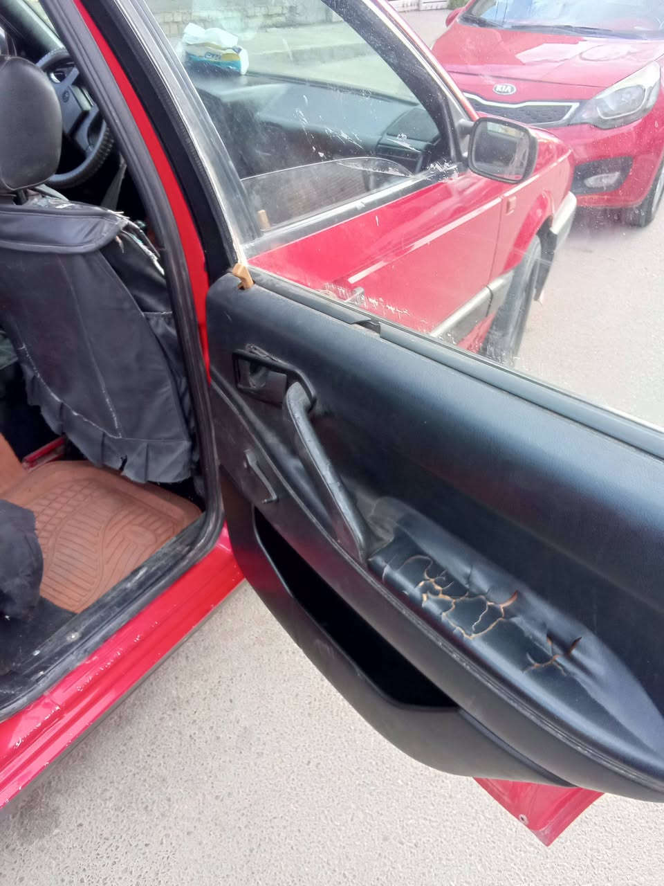 سلام عليكم للبيع كولف باسات موديل 92 ابلادية قطره صبغ مابيه استيشن سعر 36 وبيه مجال  أي استفسار هذا رقمي *********** باسمي رقم بغداد سنوية لغاية 30 العنوان بغداد كاظمية
