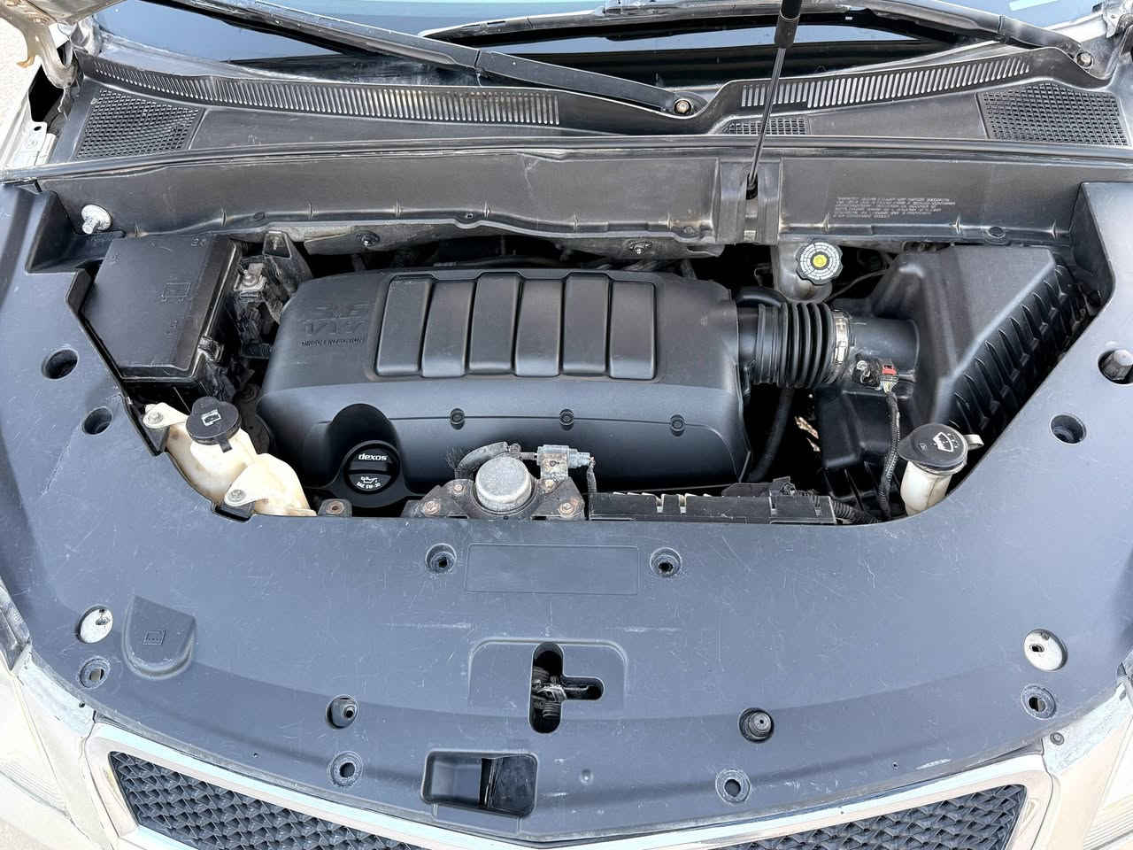 السلام عليكم  السونار مرفق 
شوفر ليت ترافلس موديل ٢٠١٢ خليجيه 
مواصفات LS
السعر ٨٨ وبيها مجال 
بدون حادث كير مكينه حداديه تايرات جدد 
شرط المداور رقم اربيل سنويه لل ٢٩ 
مكانها كربلاء 
***********
***********
