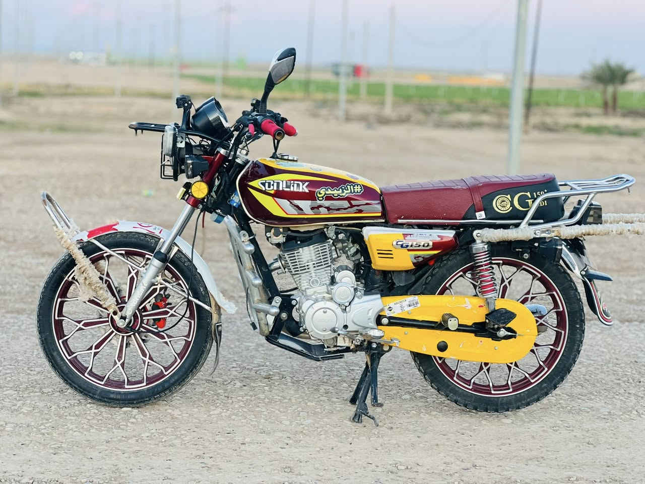 السلام عليكم دراجه سيفان موديل 2024 محرك بل شرط صبانه ما مضروب محرك 150 ماطور تجي وتشوف اذ مو نفس صوره لا تاخذه مكاني تكريت ناعمه مكلف بل نشر الاتصال ***********
