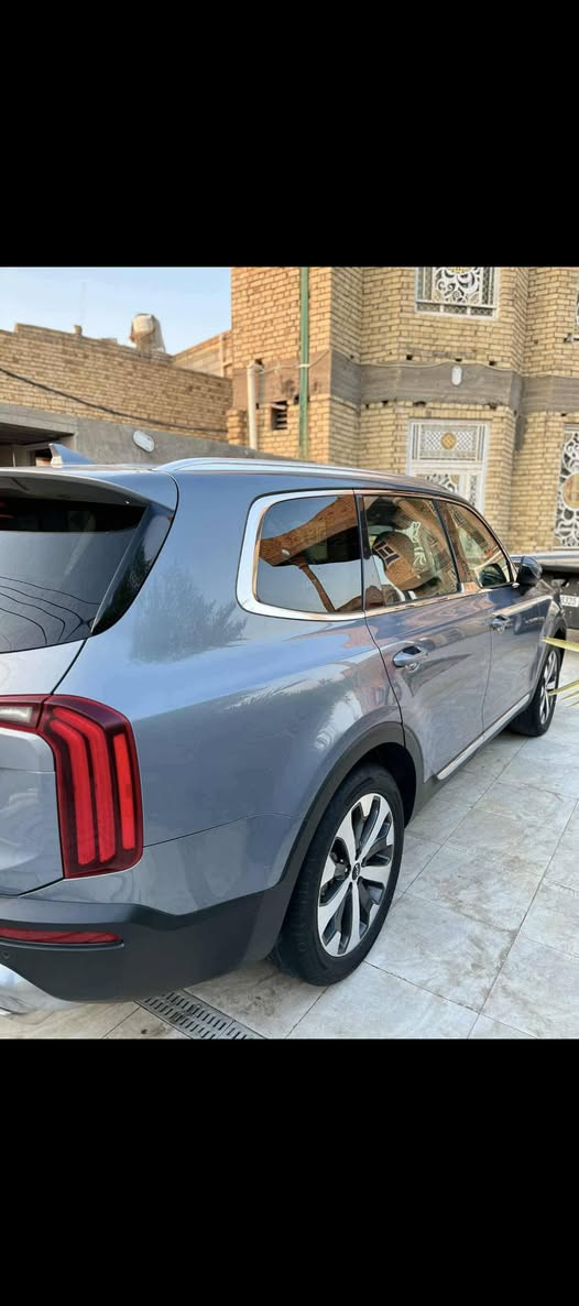 @السلام عليكم كيا تيلورايد موديل ٢٠٢٢ مواصفات EX تبدل باب وجاملغ نفس الون بدون ايرباك رقم بغداد  فتحه كشن منفصل  تبريد كشنات رادارات حساسات 
رقم *********** صورت الحادث مرفقه معى الصور       السعر 250$

