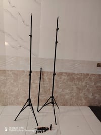 ستاندات • اكسسوارات الكترونية • قابل للتفاوض