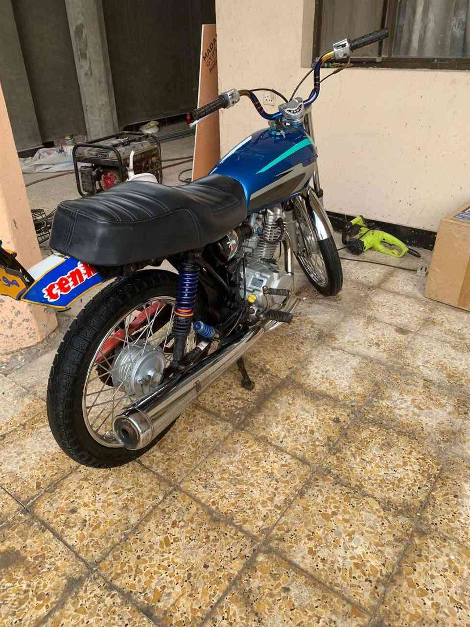 نامة شلامجة اوراق باسمي مديل ٢٠٢٠ لمحرك مفتوح دراجه نضيفه دكه هندر شرط الفحص متواجد فقط ع الشريحه *********** العنوان ابي الخصيب حمدان
