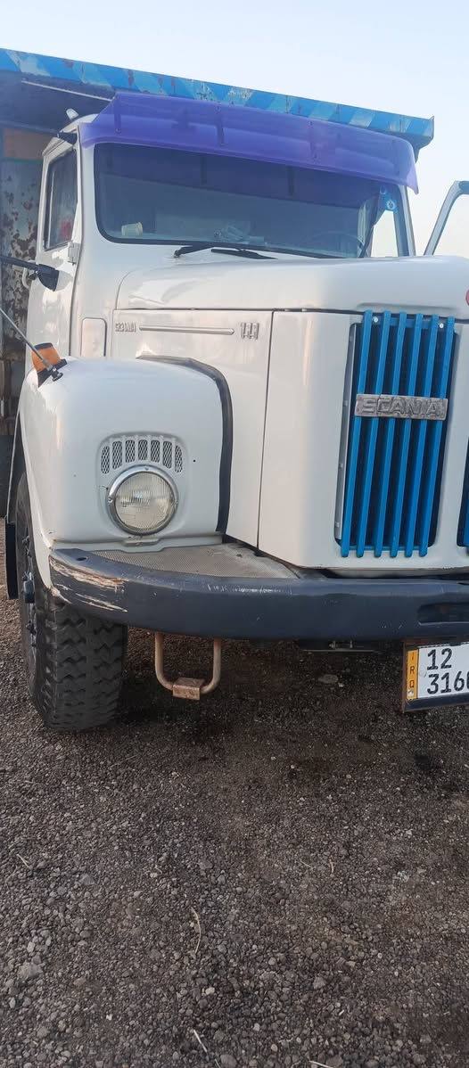 سكانيه 111 للبيع موديل 81 رقم نينوه ‏‪***********‬‏

