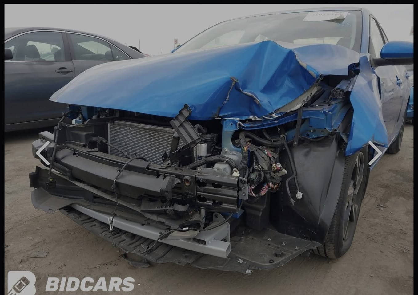 سلام عليكم نيسان سنترا ٢٠٢٤ ماشية ١٨ الف حادث واضح بلصورة بدون ايرباك وبيهة شوية بارد باب السايق سعرة ١٣٥  (***********) مكان اربيل
