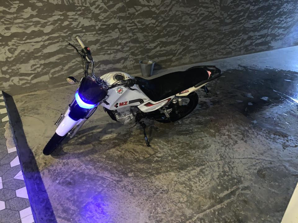 السلام عليكم ماطور سنكي للبيع نضيف محرك حاويه شاده جديد تايرات شادهن جدد السعر 375فقل

***********
