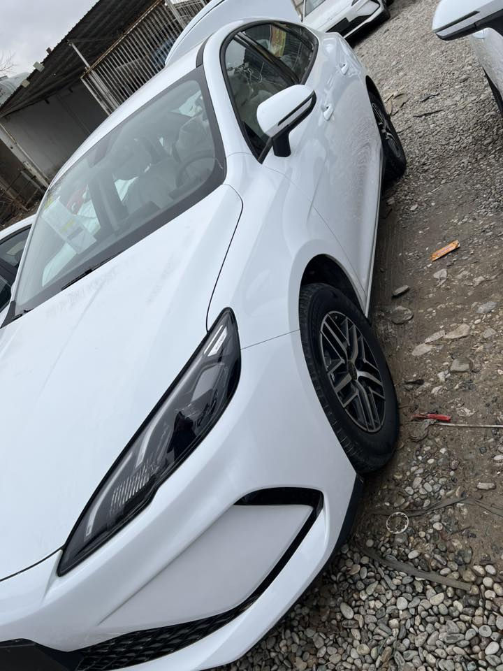 BYD 2025
‎مۆدێل : SEAL 05
     
‎ماوەی رۆشتوو :  0.0 كم

ویل کرۆمو ویل رەش بەردەستە
***********
