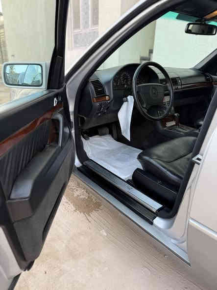 السلام عليكم مارسدس شبح دخووووول جديد كفاله عامه من كلشي ادووووووات اكرر ادوات بدون لوحات
فئه S320
وارد يابان 
موديل 1994 اصل
تخم تاير حداده كله بلاد 
جاهزه من كلشي شرط تراي مال ٢٠٢٤
للبيع فقط للاستفسار ***********
