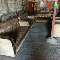 تخم تركي • 10 مقاعد • الحمزة الغربي