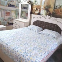 اخواني عندي غرفة نوم جديد اي كسر ما بي  سعره 500 الف بي مجال  مكاني كر...