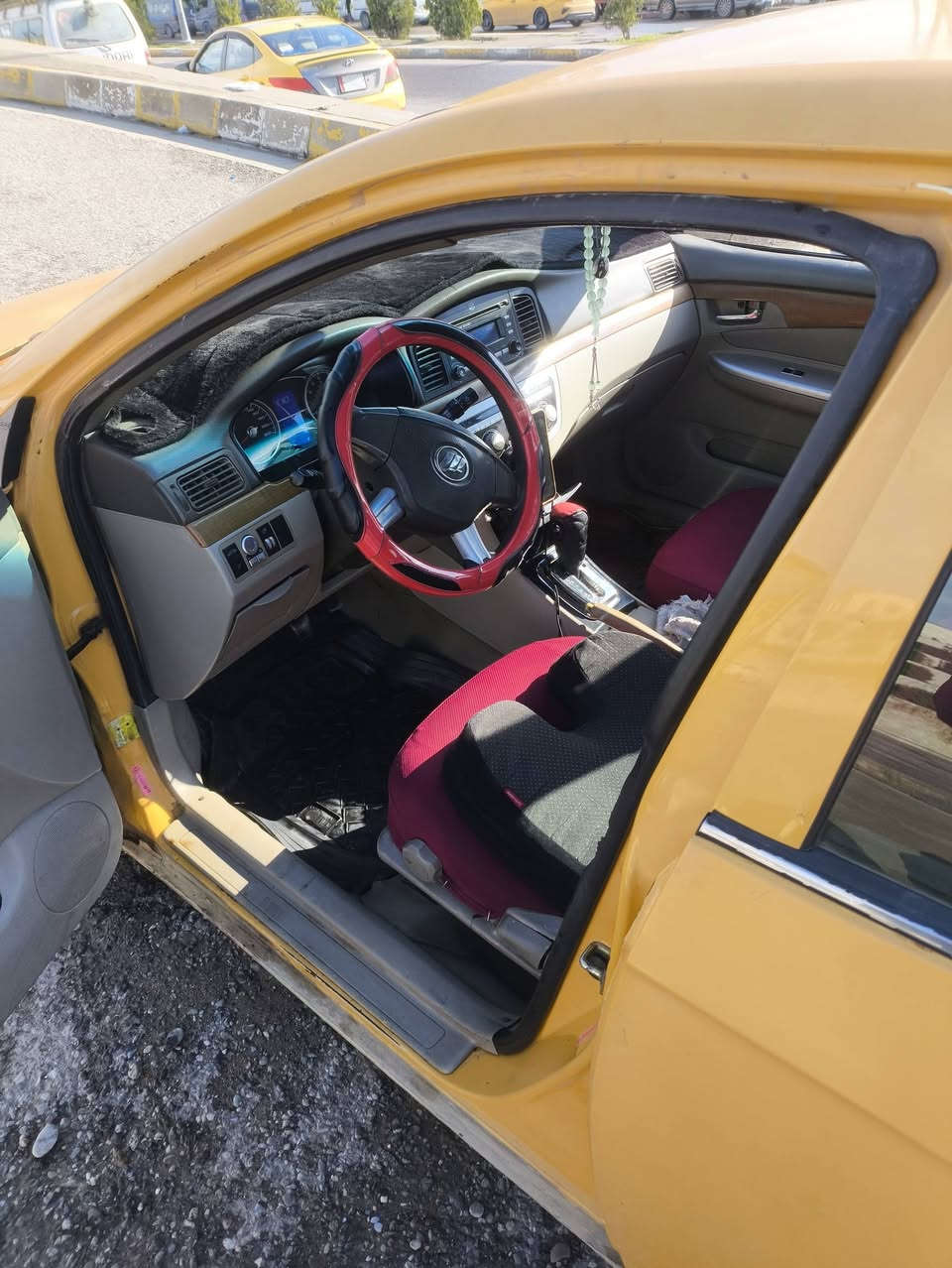 السلام عليكم ليفان 620 للبيع سعر 42
سيارة مكينة كير شرط كورله توماتيك 
بدون صبغ فقط معجون دوسات والي مبين بل صوره 
سنتر لك وجام تصعد ويا التقفيل كهربائيات بلادي 
السياره خير من الله ومابيها اي نقص 
رقم انكليزي جديد بسمي وهيئة وغرامات ماعليها شي 
الشراي يتصل *********** بيع فقط ماراوس
