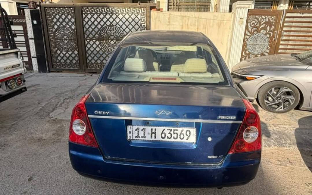 للبيع سياره بلاديه السعر 47ورقه اوتماتيك سياره نضيفه وباسمي رقم دولي مابيه نقص تبريد ثلج 
مكاني بغداد الزعفرانية *********** بغداد, العراق
