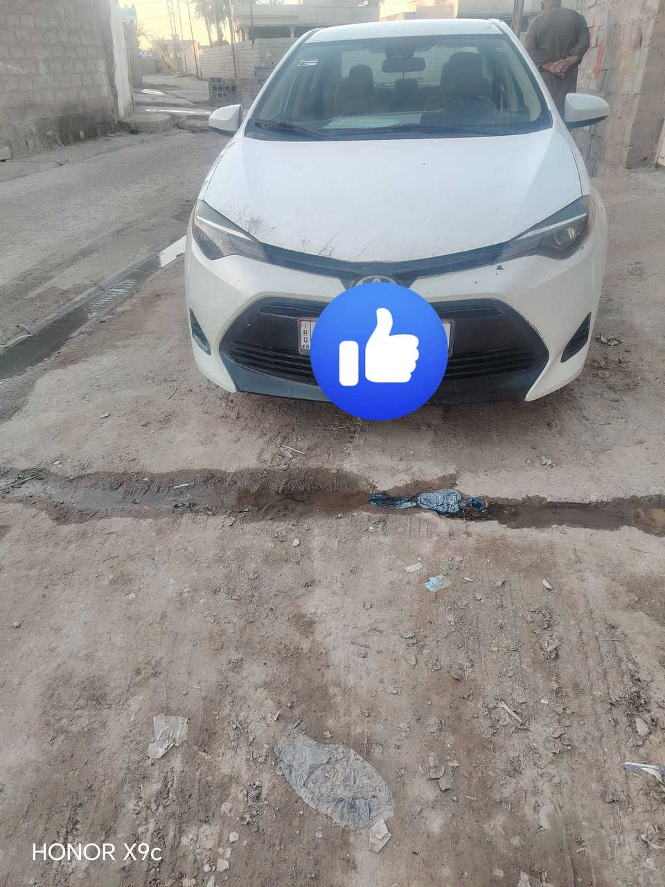 السلام عليكم كورلا للبيع موديل 18 مواصفات Le ماشية 160 تايرات اربعة جدد هية وارد امريكي  سيارة حلوة سعر 138 ورقة بيهة مجال رقم سليمانية سنوية جديد او بيهة بابين تبديل او جامرلغ الخلفي تعديل للاستفسار الاتصال على الرقم ***********
