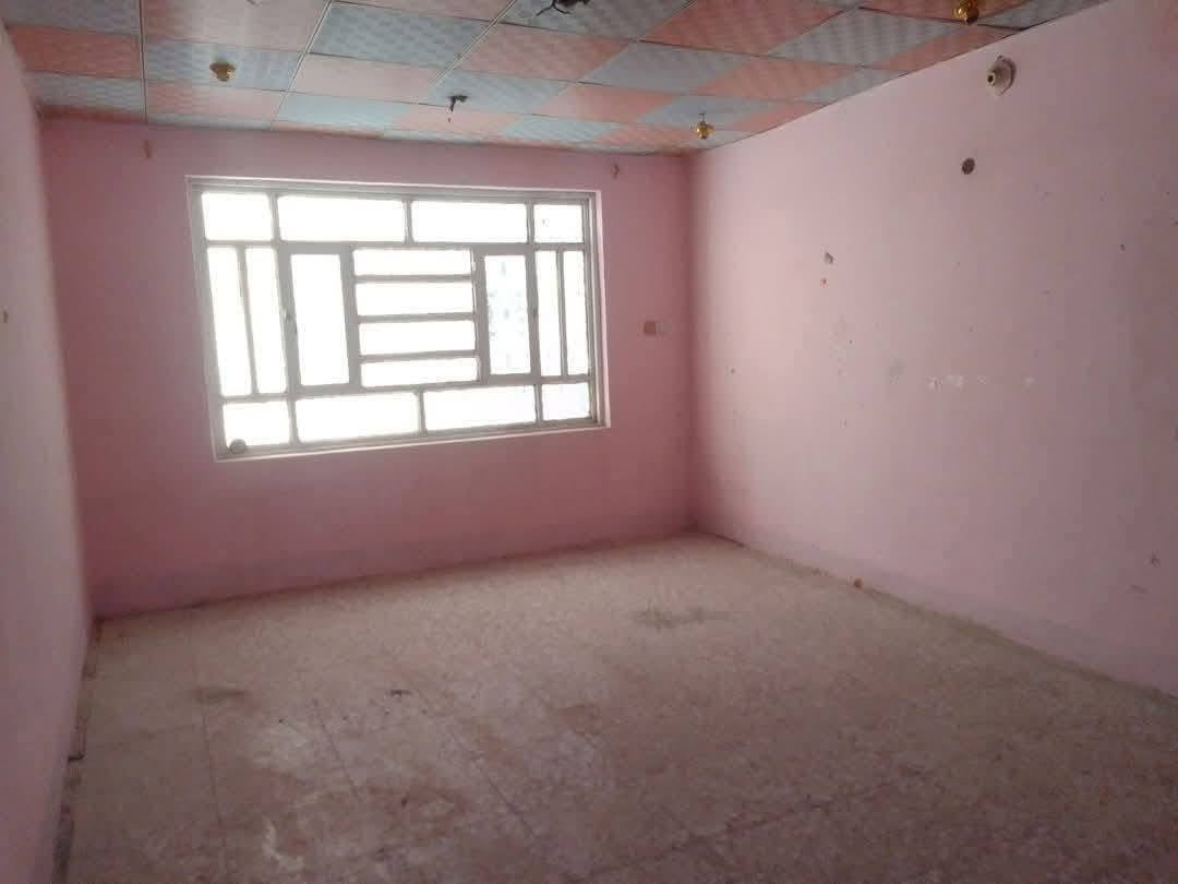 السلام عليكم مكتب عقارات الشمس  مقابيل المستشفى التركي !!!
                         بإدارة ((أحمد الگريطي))
                    
    ☎️***********
                        ☎️***********

🏠دار للايجار مساحه ١٣٠م طابقين يحتوي على غرفه وكليدور مفتوح على المطبخ وصالة ومجمع صحيات وحمام خارجيات وكراج سياه أما الطابق الثاني يحتوي على غرفتين وسطح 

⁦^⁠_⁠_⁠_⁠_⁠_⁠_⁠_⁠_⁠_⁠^⁩⁦(⁠☆⁠▽⁠☆⁠)⁩⁦(⁠☆⁠▽⁠☆⁠)⁩⁦^⁠_⁠_⁠_⁠_⁠_⁠_⁠_⁠_⁠_⁠^⁩

🌎 الموقع شارع 80 حي العسكري قريب جدا من شارع 

⁦^⁠_⁠_⁠_⁠_⁠_⁠_⁠_⁠_⁠_⁠^⁩⁦(⁠☆⁠▽⁠☆⁠)⁩⁦(⁠☆⁠▽⁠☆⁠)⁩⁦^⁠_⁠_⁠_⁠_⁠_⁠_⁠_⁠_⁠_⁠^⁩

💸💰 قيمة الإيجار 300
