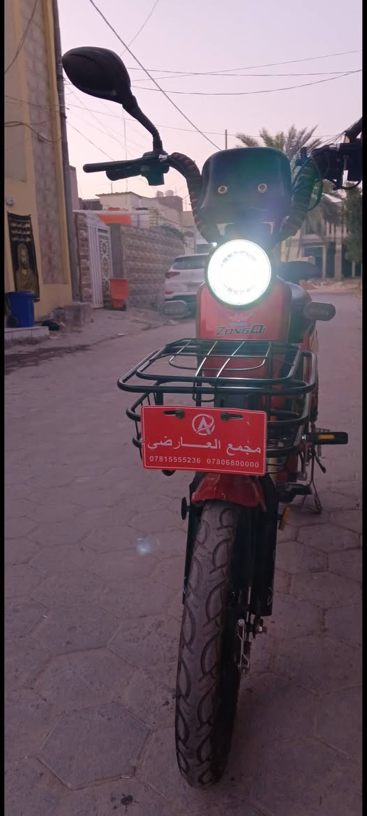 بايسكل شحن 
بيه عطلات تركته شهر ما طلعت بيه وگفن البطاريات
سعره 125 ألف 
رقم الهاتف ***********
رقم الواتساب ***********
