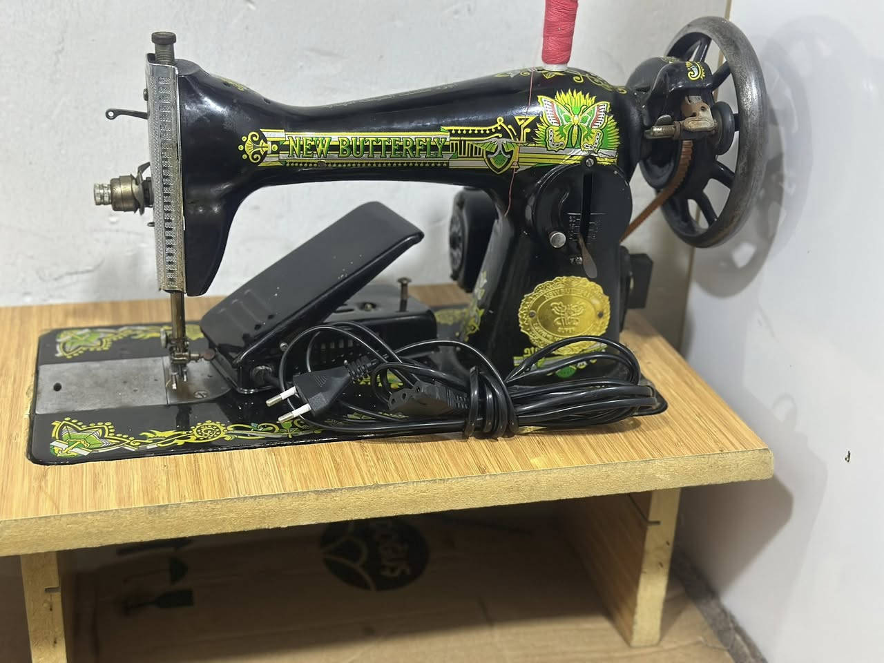 الماكينة هندية فراشة
كاملة حديد، وأبيعها بشرط وزمان التشغيل، بدون أي عيب
السعر 50 ألف مع التوصيل


**إذا كنت صاحب هذا الإعلان وتريد حذفه لأي سبب، رجاءا أرسل رسالة إلى الدعم الفني**