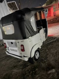 تكتك بيضه 2021 شهر ل9 مكان حي الكوفه 07752620229 سعر 7200وبيها مجال