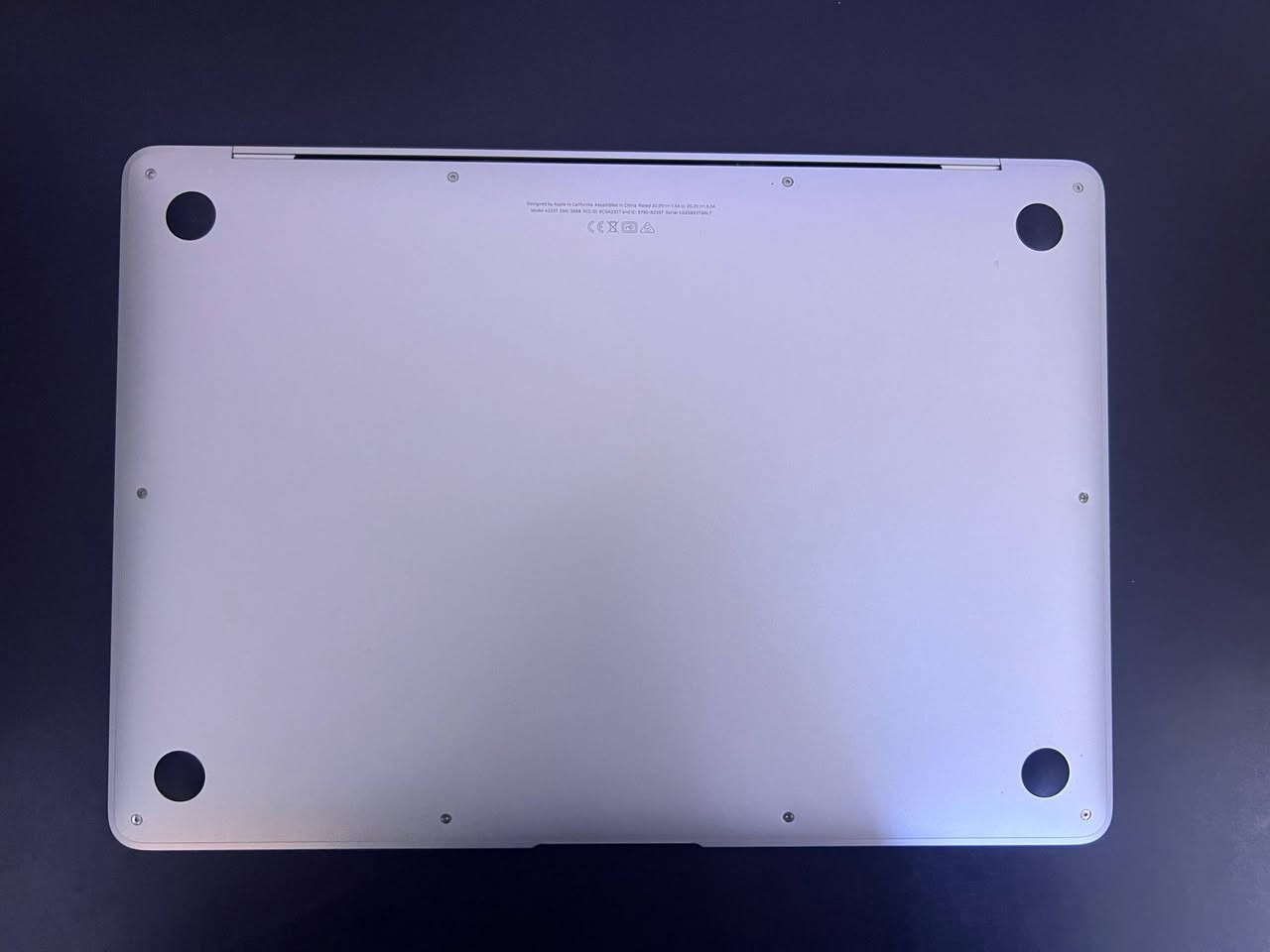 MacBook Air 2020 M1 13.3 Silver 

Ram 8 | SSD 250 

Battery 86 - Cycle 306

Price 6.25.000

***********
